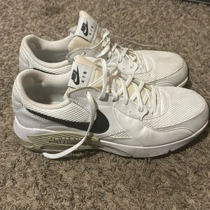 Men’s Nike Air Max, size 11